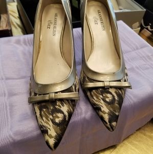 Beautiful  Multi-color brown-tan shoes